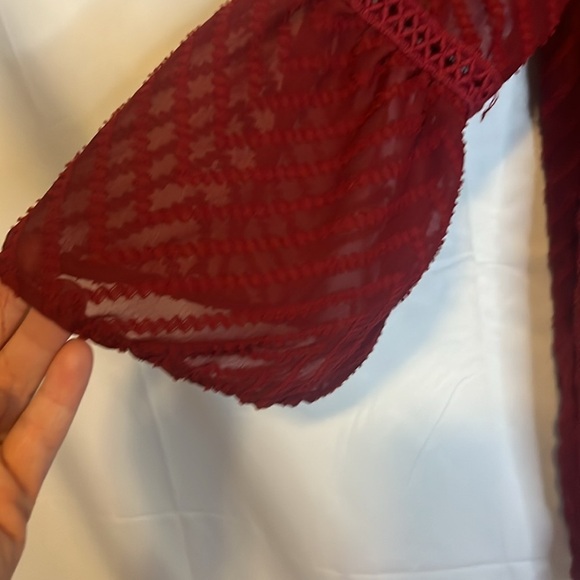 Women’s JohnPaulRichard, Bell Sleeve, Light Weight, Shirt, Size L - Picture 6 of 14